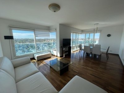 Venta Apartamento 2 dormitorios en Buceo en Edificio de categoría