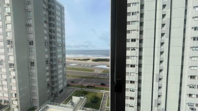 Apartamento de 3 dormitorios y 2 baños Punta del Este