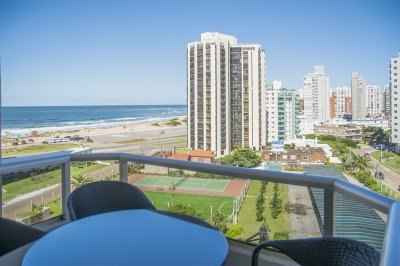 Hermoso Departamento en venta a pasos del mar.