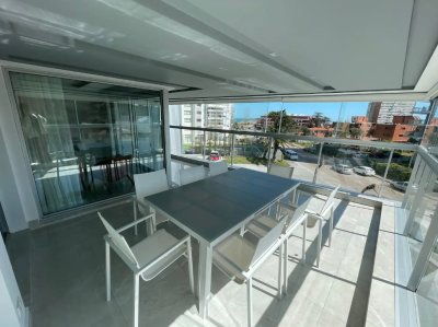 Miami Boulevard II de 3 y dep en alquiler  dormitorios con parrillero