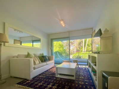 Hermoso apartamento a metros del mar en un entorno único.