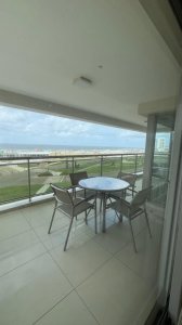En venta apartamento de 3 dormitorios en Brava, Punta del Este con excelente amenities.