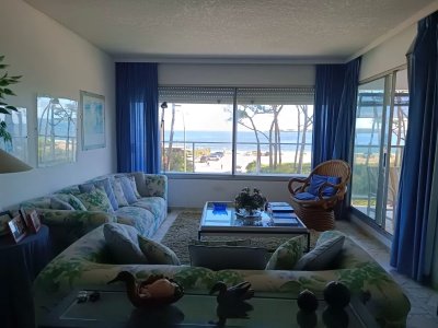Departamento de 2 dormitorios en Mansa, PUNTA DEL ESTE 