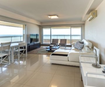 Departemtno de 3 dor + dependencia en venta. 