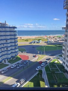 Departamento de 3 dormitorios en venta a pasos del mar, Playa Brava