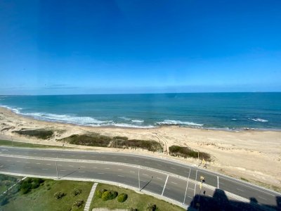 Departamento de 4 dormitorios en venta en Estrella de Mar, Punta del Este