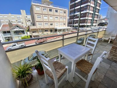 Departamento de 2 dormitorios en venta, Peninsula Punta del Este