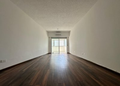 Se vende apartamento de 3 dormitorios en Roosevel, Punta del Este.
