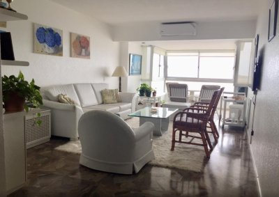 hermoso departamento  en torre Malecón ,  excelente vista!!!