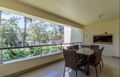 Departamento de 1 dormitorio en venta en complejo Solanas