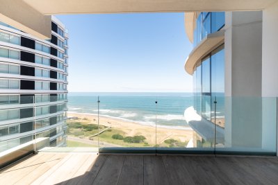 Oportunidad en venta de apartamento en Brava, Punta del Este de 2 dormitorios.