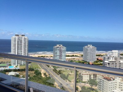 Vende apartamento de 1 dormitorio en Punta del Este 