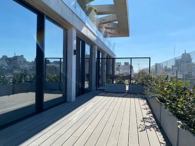 Venta Apartamento de 3 dormitorios en Barrio Sur, Montevideo con hermosa vista despejada