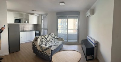 Venta Apartamento de 2 dormitorios en zona Tres Cruces, Be Hache Colonia