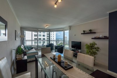 Venta Apartamento de 3 dormitorios en zona Roosevelt a pocas cuadras del mar