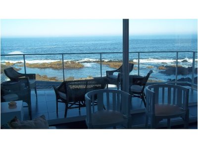 Venta Apartamento 3 dormitorios en Península con hermosa vista frente al mar