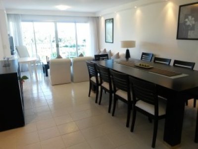 Apartamento en Mansa Punta del Este de 3 dormitorios.