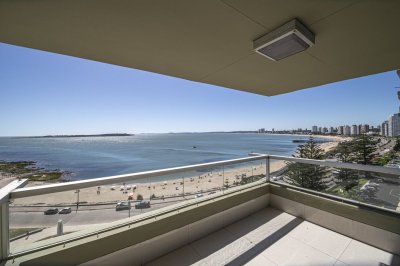 Hermoso Departamento en venta frente al mar.