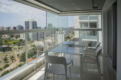 Torre Miami Boulevard II Espectacular Apartamento en alquiler, Mansa.