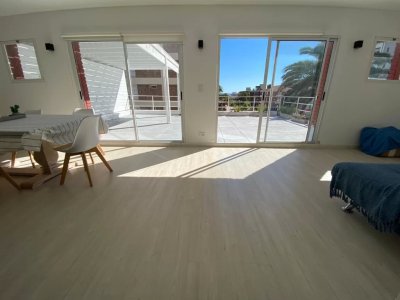 Apartamento en venta de 2 dormitorios en Peninsula - Punta del Este