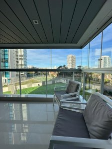 En venta apartamento de 2 Dormitorios en Punta del Este