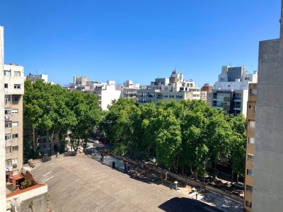 Monoambiente en Paseo de los Pocitos - A 2 cuadras de la Rambla