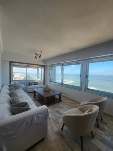 En venta apartamento de 2 dormitorios en Península, Punta del Este