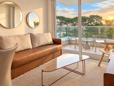En venta impecable apartamento de 1 dormitorio en Playa Brava, Punta del Este 