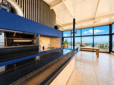 Apartamento Codigo #Departamento en Portofino con 2 garajes y hermosa vista al Puerto, Punta del Este