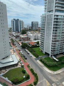 Apartamento de 1 dormitorio ubicado en un complejo en primera linea de la brava 