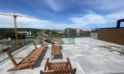 Vende PentHouse en la Barra, Manantiales de 3 dormitorios en suite.