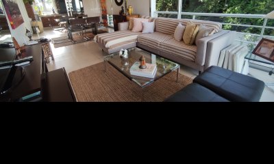 Vende departamento de 2 dormitorios en Mansa con vista hermosa.