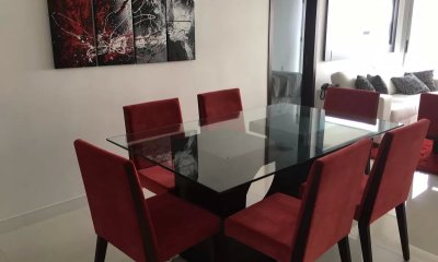 Departamento de 2 dormitorios en Edificio Tinte , Playa Brava, Punta del este
