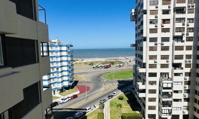 Apartamento en venta de 3 dormitorios en Playa Brava , Punta del este