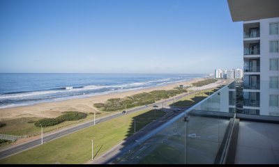 Vende Le Parc IV Esquinero a estrenar ! Punta del Este