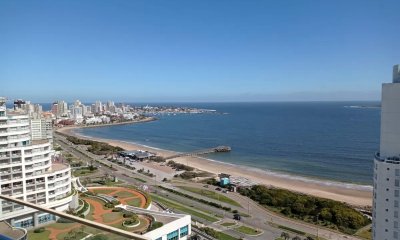 Departamento en venta de 2 dormitorios, en Mansa, PUNTA DEL ESTE