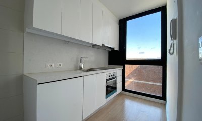 Apartamento de 2 Dormitorios Con Renta + COCHERA - Montevideo