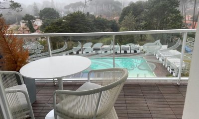 Departamento en Edifico Yoo de 2 dormitorios, Punta Del Este