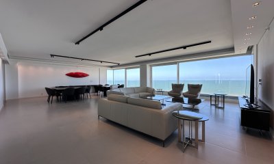 Espectacular Penthouse de 5 dormitorios En Torre Le Parc III , Punta del Este