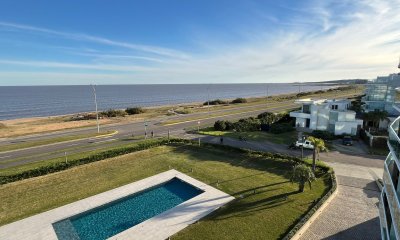 Apartamento de 2 dormitorios en Playa Mansa , Punta del este