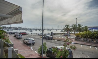 Departamento proximo al Puerto con barbacoa y piscina propia
