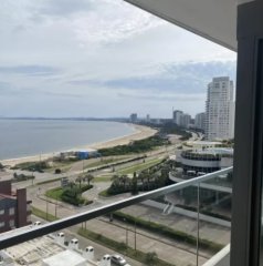 Vista directa al mar.