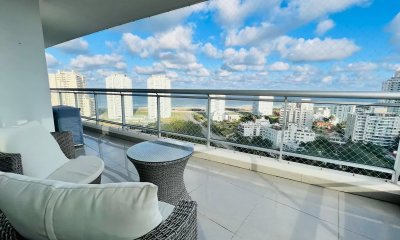 Hermosa vista y comodos espacios en el Departamento en Torre One II