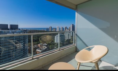Vende departamento de 1 dormitorio en Roosevelt Punta del Este