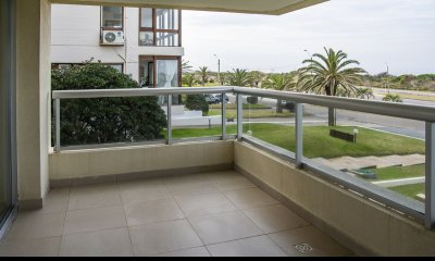 Departamento en venta frente al mar.
