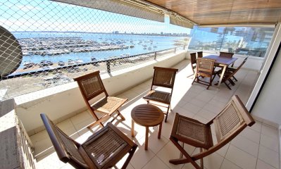 Apartamento en Venta de 3 dormitorios en el Puerto , Punta del este , Peninsula