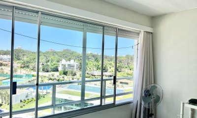 Apartamento en venta 2 dormitorios Playa Mansa, Punta del Este