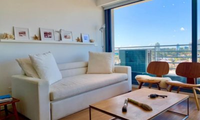 Apartamento de 2 dormitorios en venta en Playa mansa, punta Del Este