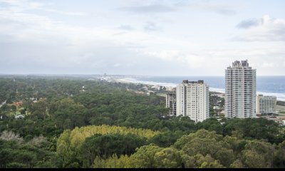Departamento con linda vista a pasos de Playa Brava