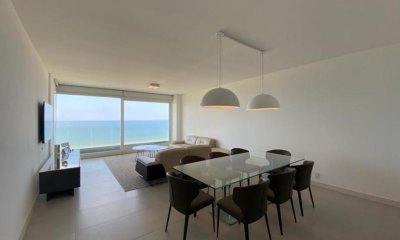 Vende departamento de 3 dormitorios, en Brava